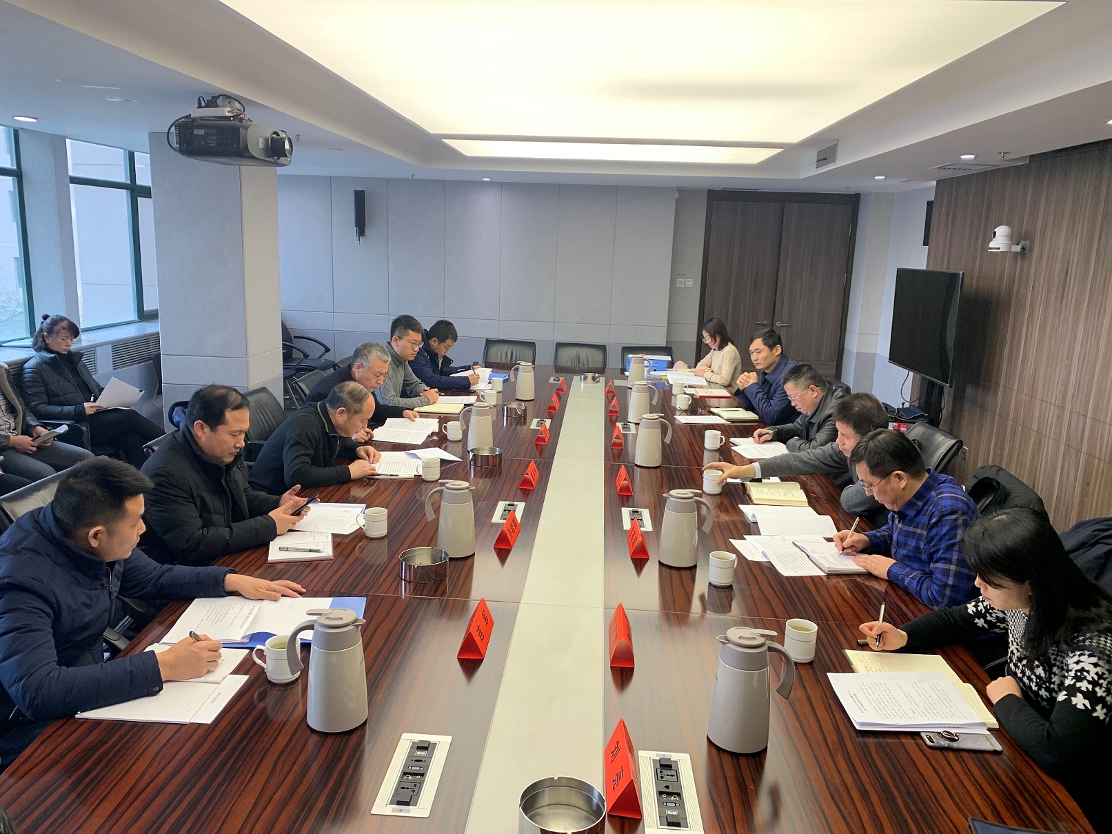 平安甘肅第九考評(píng)工作組對(duì)甘肅工程咨詢(xún)集團(tuán)2019年平安甘肅建設(shè)工作進(jìn)行實(shí)地檢查考評(píng)